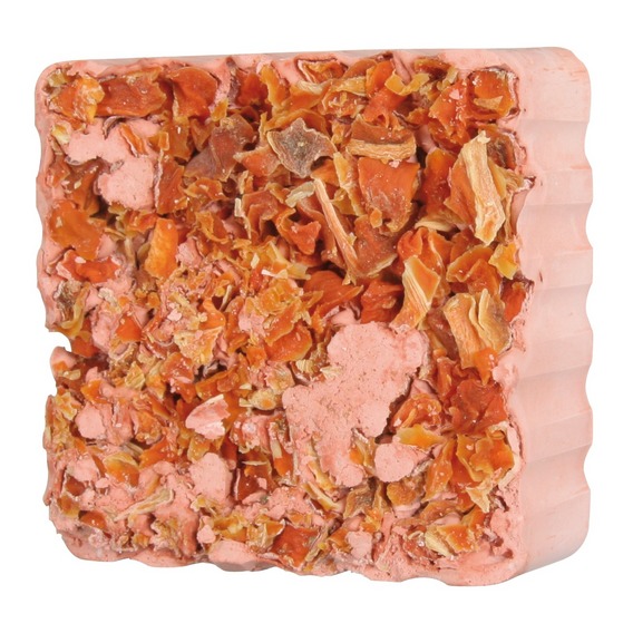 Bloco mineral com cubos de cenoura-0